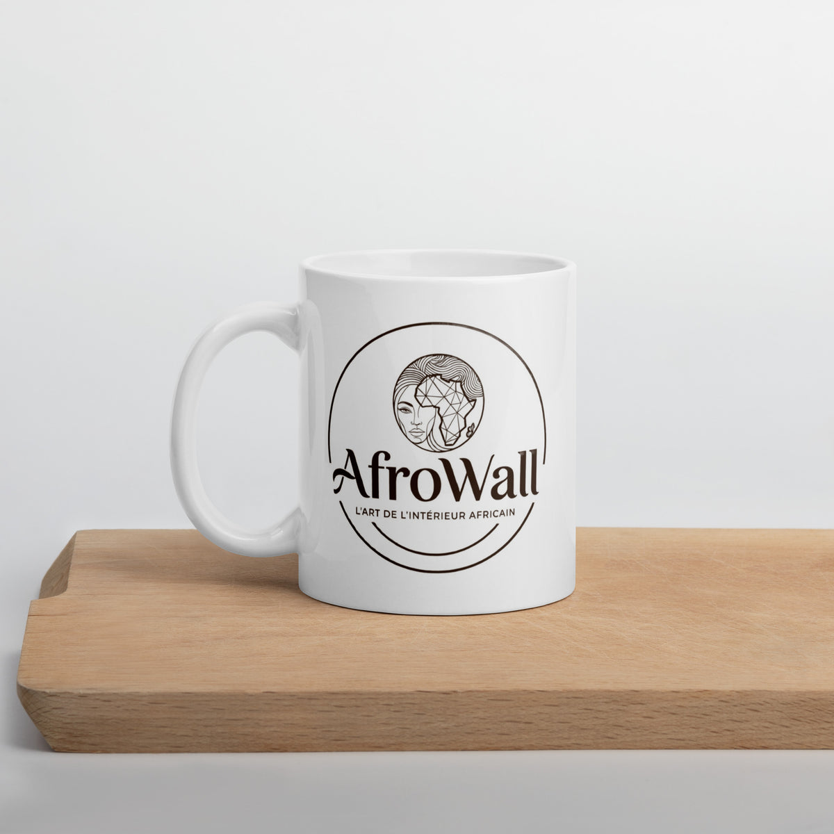 Mug AfroWall blanc, logo AfroWall – vue de l'anse