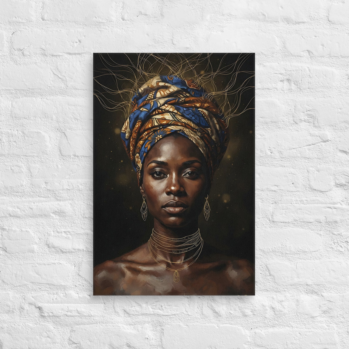Toile Héritière (portrait de femme au turban wax bleu et or) – accrochée au mur, format 40 × 60 cm